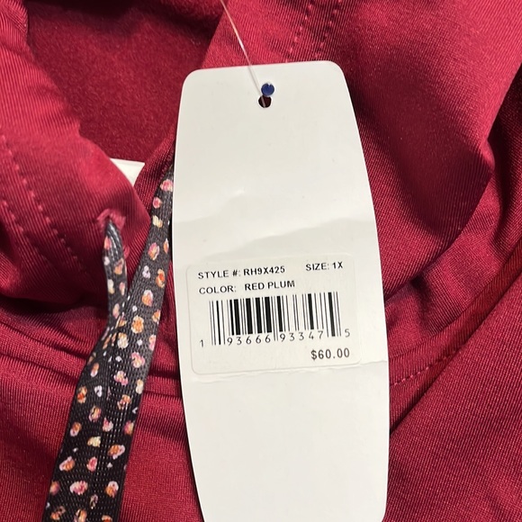 🔥BNWT SPALDING WOMANS SWEATSHIRT🔥 - Picture 4 of 4